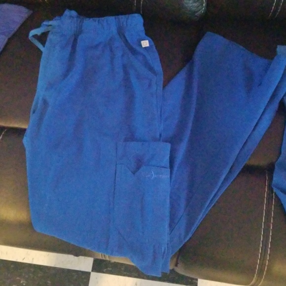 Scrub bottoms - Picture 5 of 6